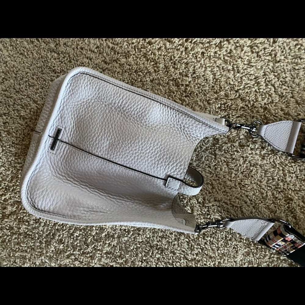 Purse - Picture 4 of 5